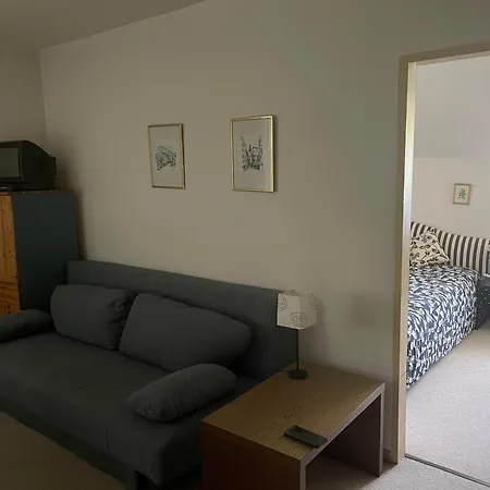 Taverne Apartment *