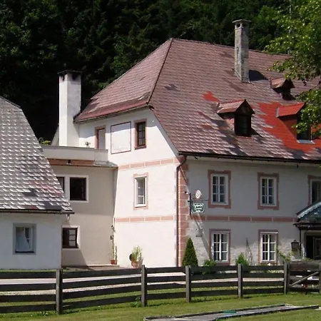 Taverne Apartment Langau (Horn)
